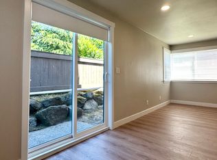 6314 34th Ave SW APT 3, Seattle, WA 98126