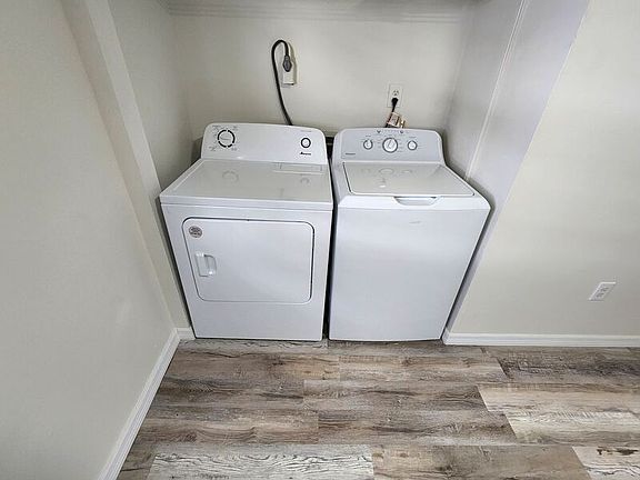3rd image of 5305 N Blvd Unit 201