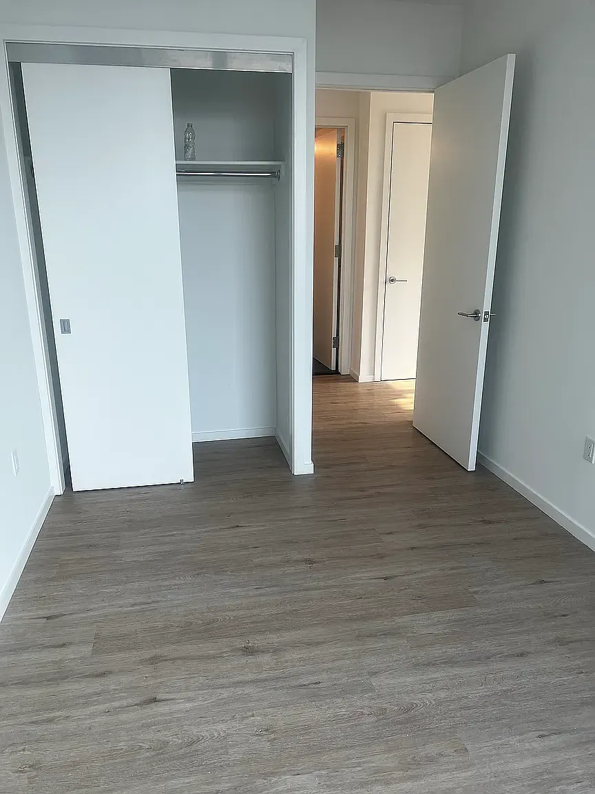 12 Halsey Street — Photo 4