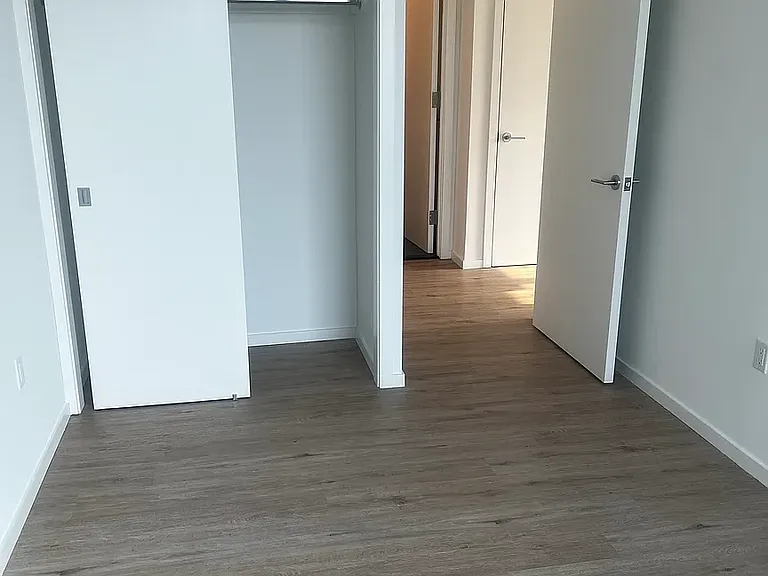 12 Halsey St #514 — Photo 11