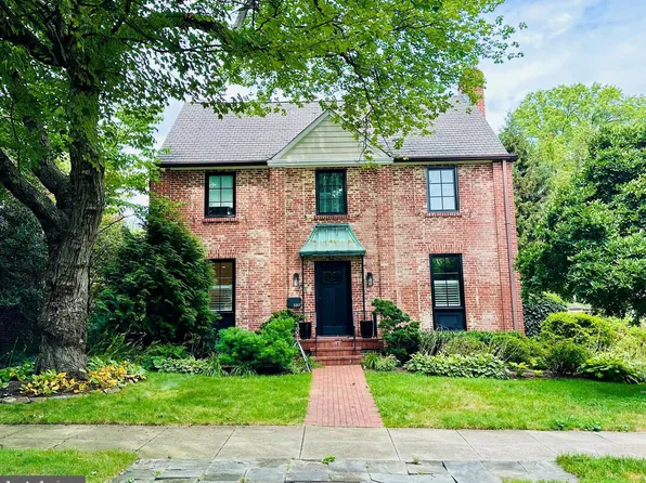 3317 Runnymede Pl NW, Washington, DC 20015