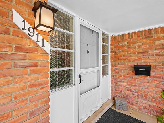 4th image of 1911 Mershon Dr