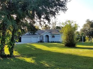 830 10th Ave NW, Naples, FL 34120