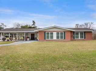 237 Crestwood St, Lake Charles, LA 70605