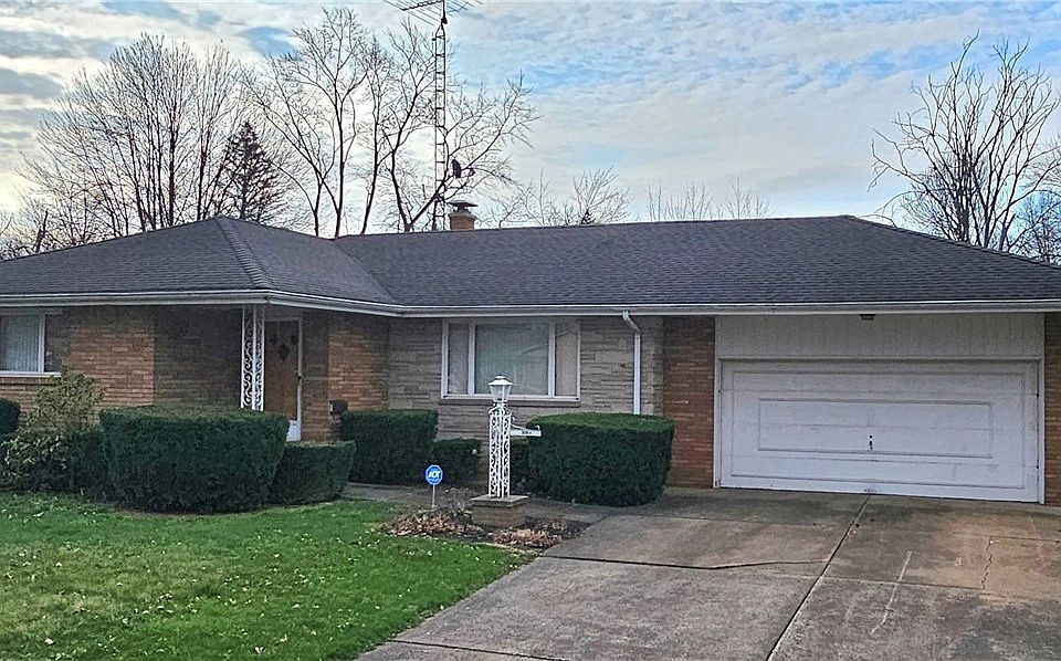 1st image of 1353 Oakdale Dr NW
