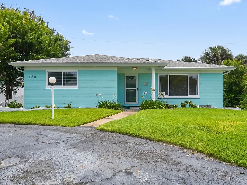 124 Atwood Ln