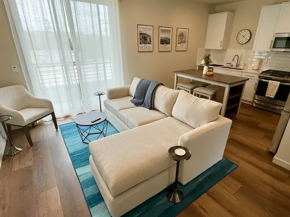 2355 Victoria Ave #202, San Luis Obispo, CA 93401