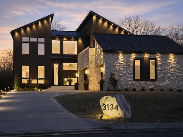 3134 Asbury Dr, Columbus, OH 43221