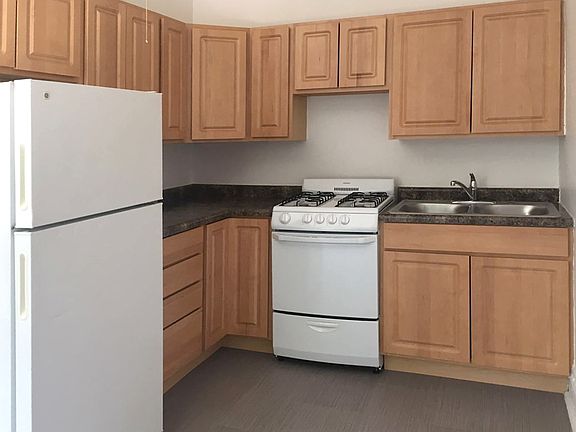 5th image of 5459 S Blackstone Ave APT 1A