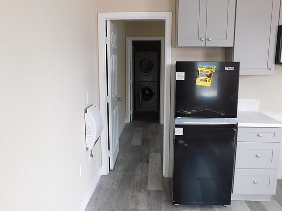 2nd image of 3543-45 Tomahawk Ln