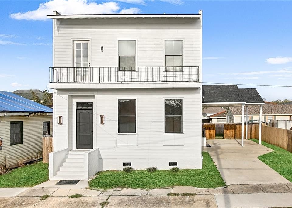 1st image of 625 Derbigny St