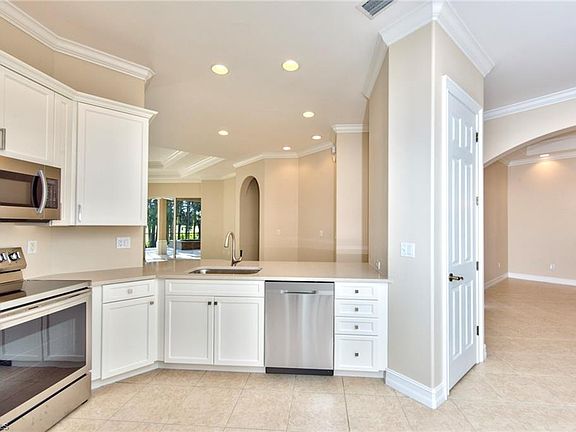 3rd image of 20093 Saraceno Dr