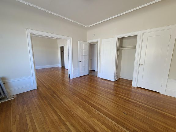 4th image of 2825 Van Ness Ave APT 1