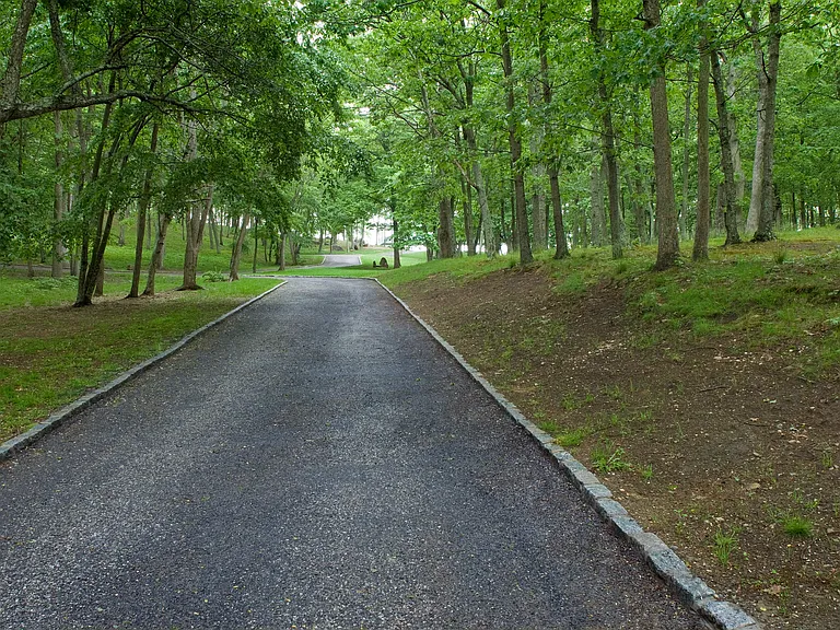 Stearns Point Rd — Photo 36