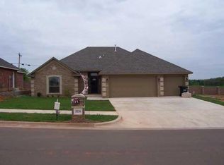 3224 SE 33rd, Moore, OK 73160
