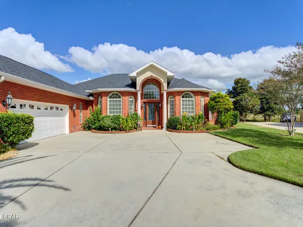 307 Landings Dr, Lynn Haven, FL 32444