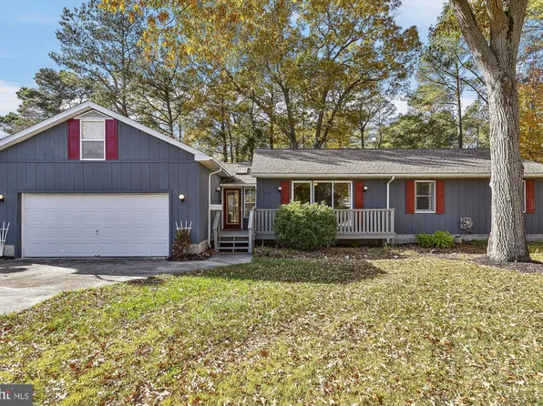 994 Lake View Dr, Bethany Beach, DE 19930