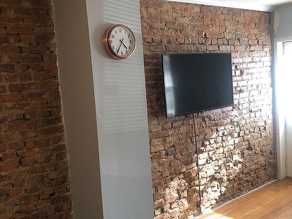 2nd image of 4607 Mansion St #1