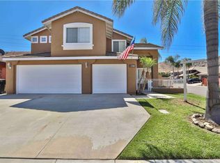 16577 Windcrest Dr, Fontana, CA 92337
