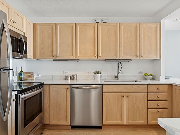 3rd image of 405 N Wabash Ave Unit 3811