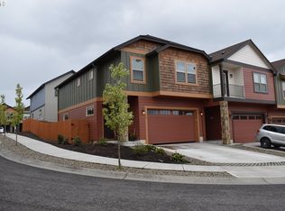 32 N 42nd Pl, Ridgefield, WA 98642