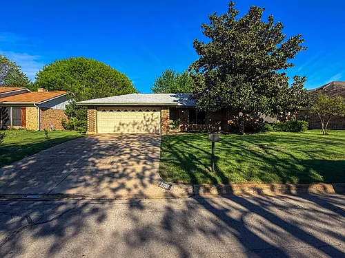 3708 Holland Dr Photo 1