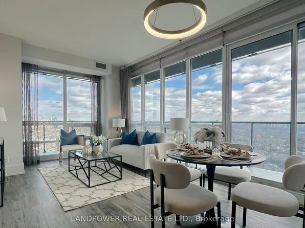 825 Church St #3605, Toronto, ON M4W 3Z4