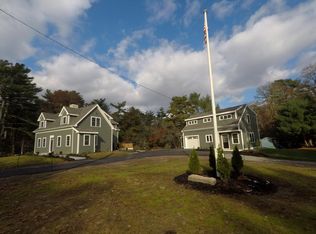 605 County Rd, Pocasset, MA 02559