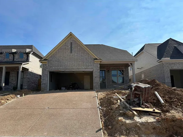 410 Maple St, Oakland, TN 38060