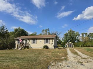1406 Waldo Ct, Midland, MI 48640