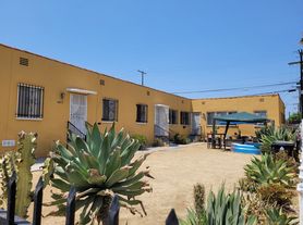 9417 S Normandie Ave, Los Angeles, CA