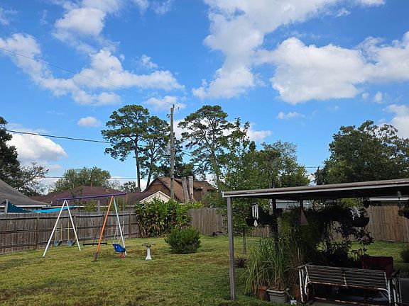5th image of 13911 Waterville Way