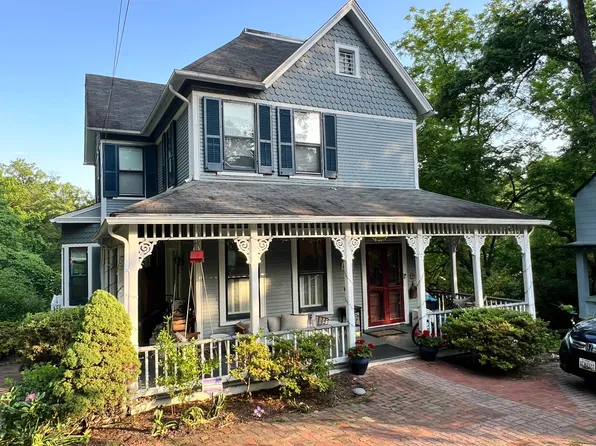 7212 Cedar Ave, Takoma Park, MD 20912