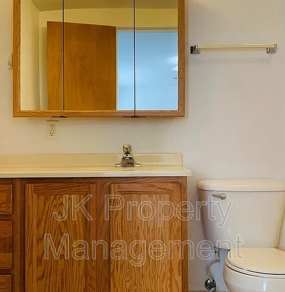 4000 Ella Ave #1 — Photo 12