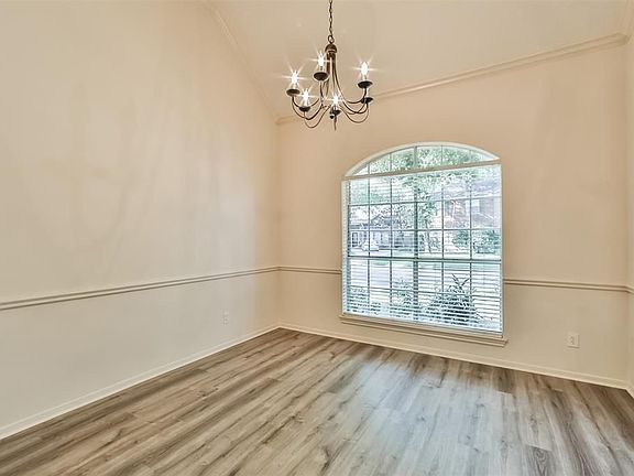 5th image of 13006 Peach Meadow Dr