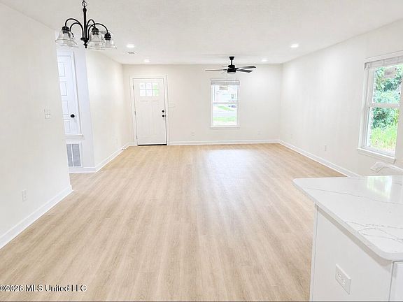 3rd image of 8105 Exchange St