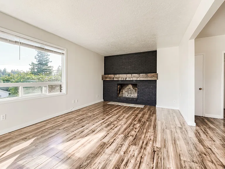 920 Jefferson St #920 — Photo 3