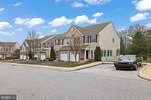 253 Tall Trees Cir Photo 1