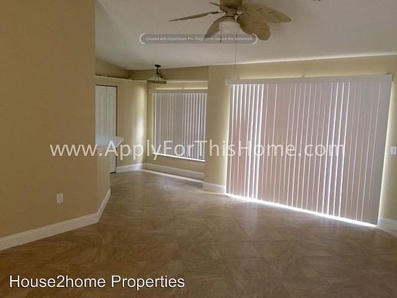 3rd image of 1009 Peachwood Dr