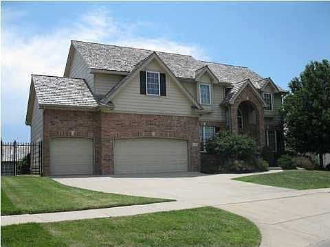 1st image of 1713 E Tiara Pines St
