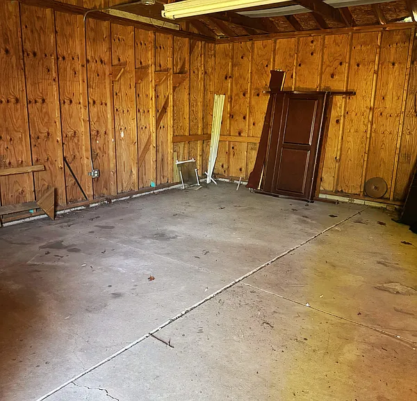 601 W Glendale St — Photo 37