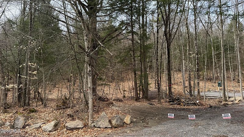 5th image of 4 Spring Wood