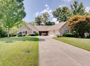 12225 Voyageur Ct, Indianapolis, IN