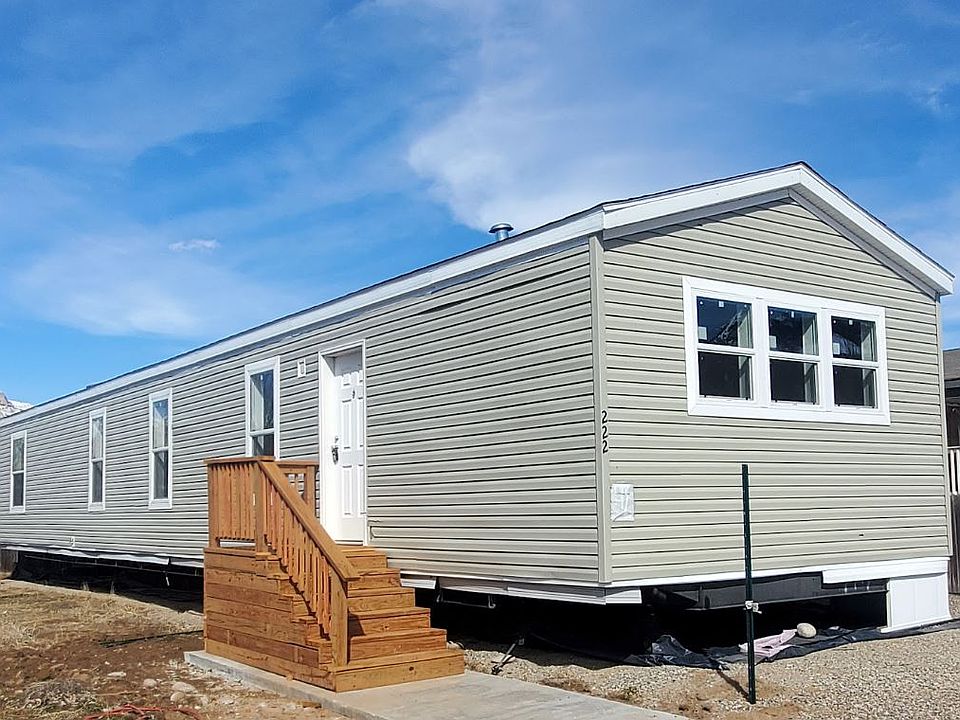 1st image of 222 Bent Creek Cir