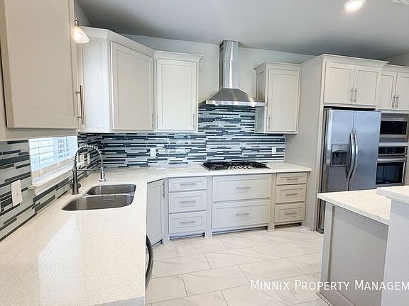 5th image of 5834 Itasca St