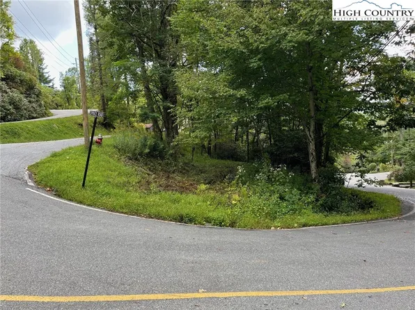 TBD Sunset Dr. & Spruce Rd., Blowing Rock, NC 28605