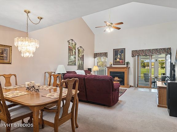 5th image of 1056 Dartmouth Dr