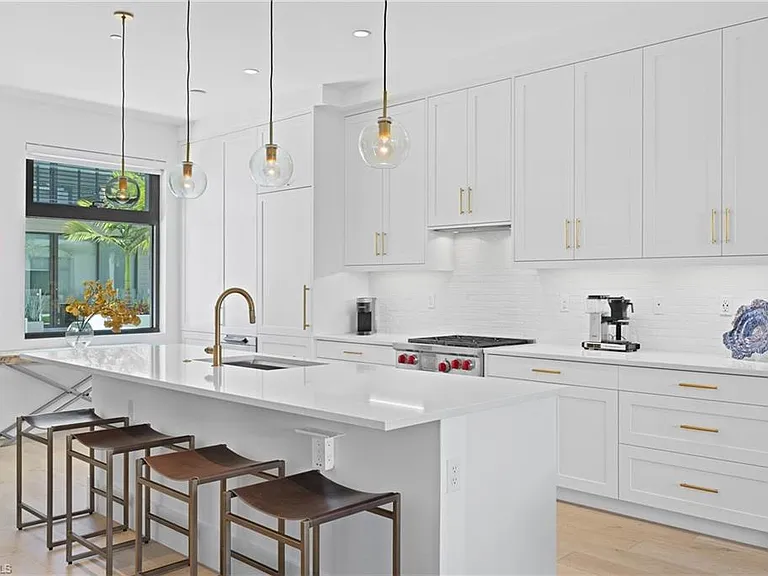 850 Central Ave #203 — Photo 8