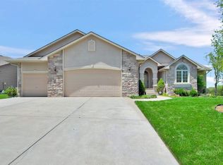 359 S Fawnwood St, Wichita, KS 67235