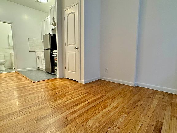 2nd image of 426 E 77th St APT 1FW